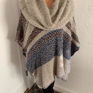 One size warm stripped sweater